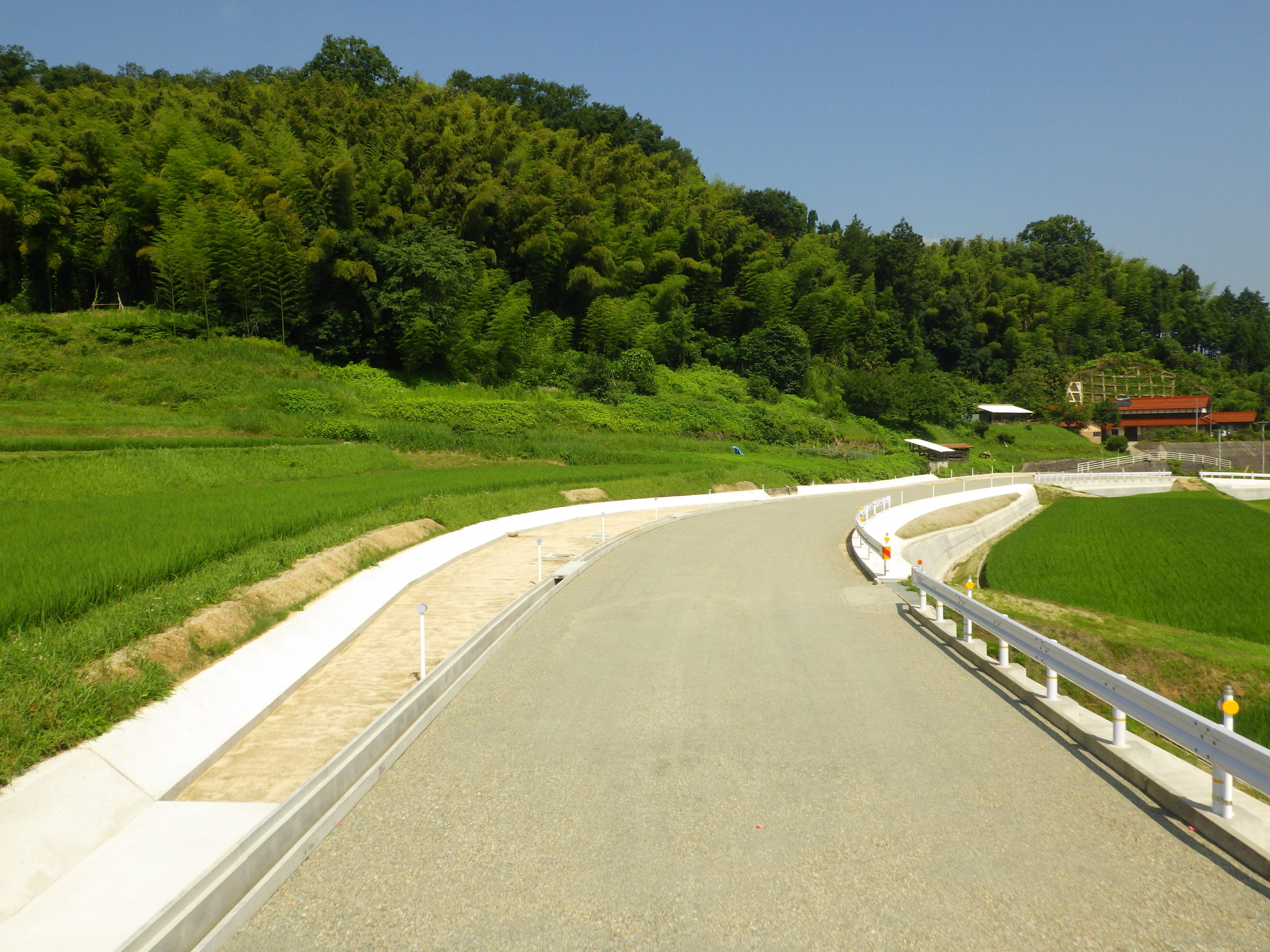 金成工区道路改良工事